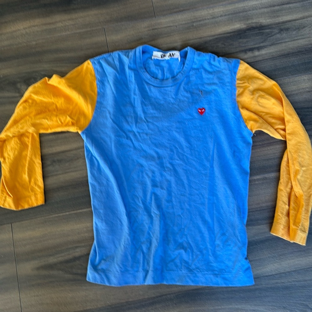 Play comme des garcons shirt
